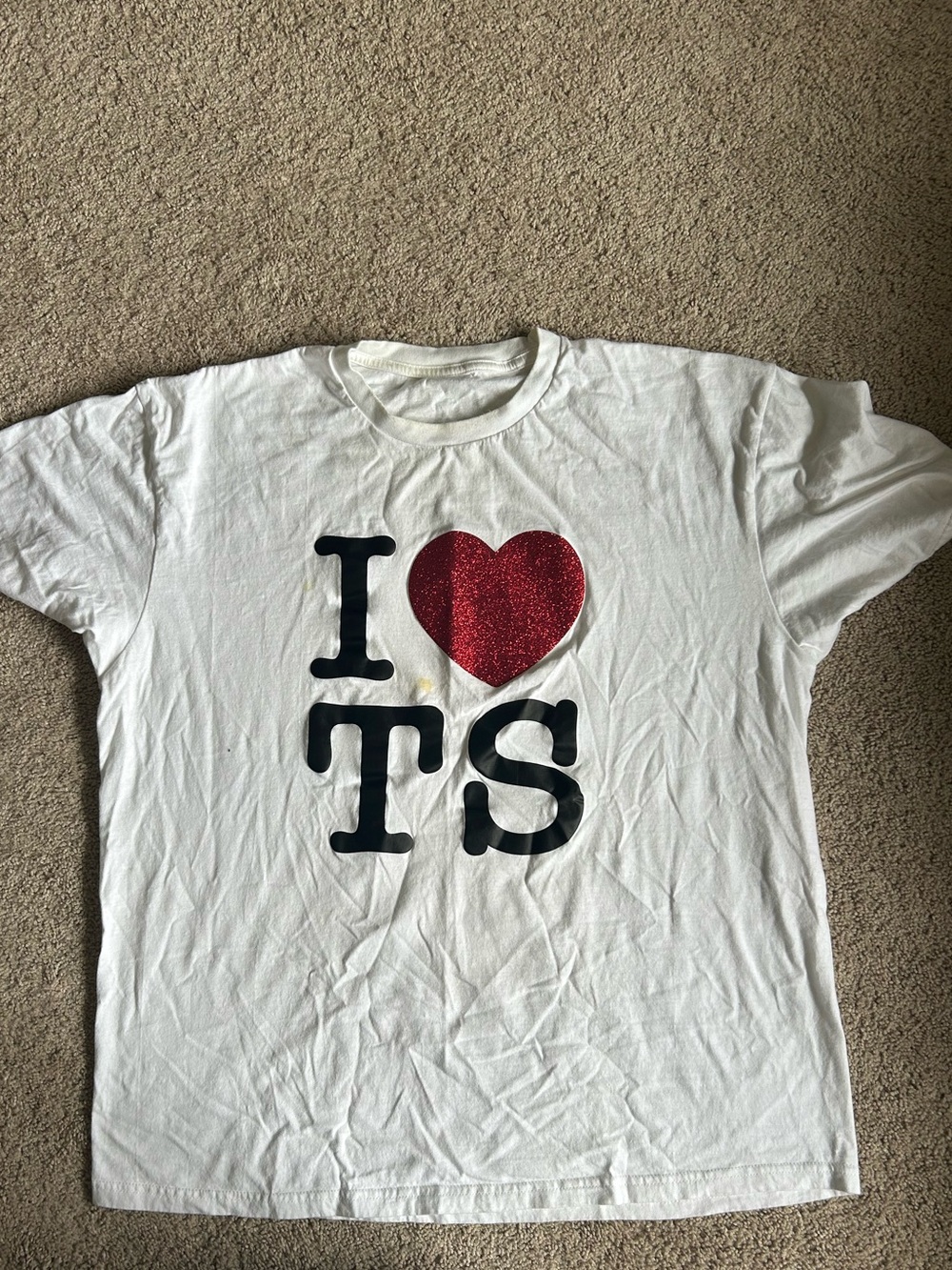 Size XL I heart TS shirt